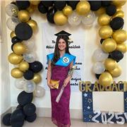 Soy Carla, saqué 10 en Latín todo Bachillerato y ayudé a compañeros con clases y exámenes. Paciente, clara y con experiencia